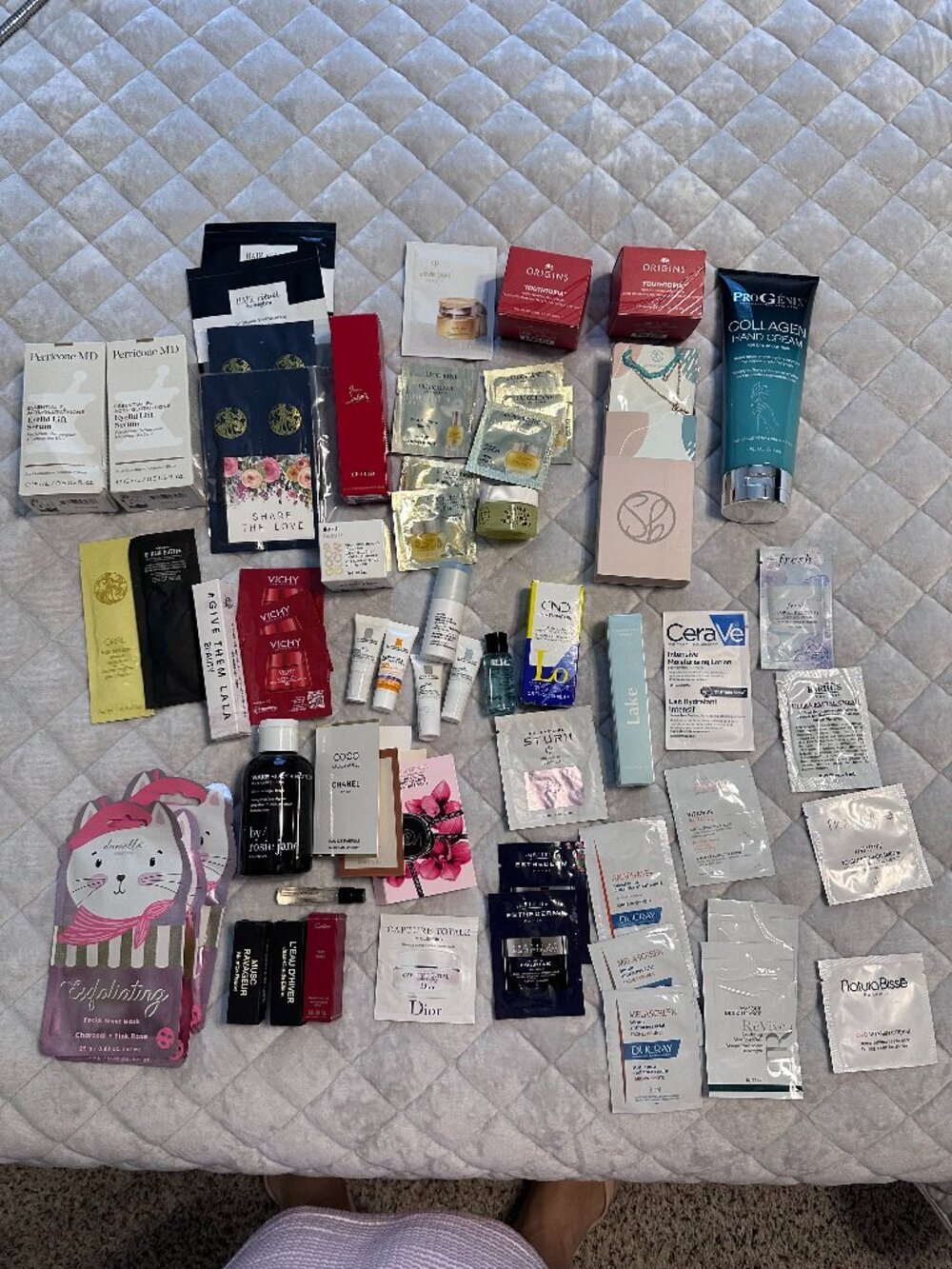 SKIN CARE SAMPLES Lot